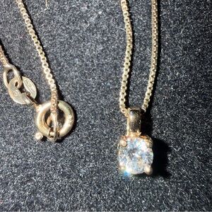 Gold plated Sterling silver Solitaire pendant Necklace